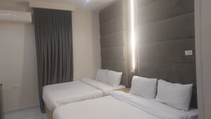 In-room safe, laptop workspace, free WiFi