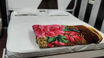 Rollaway beds, free WiFi, bed sheets