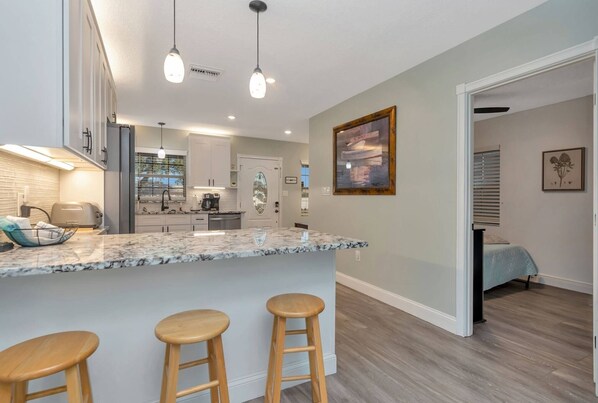 Interior - Pinellas Paradise - Pool Oasis - Pinellas Park (Pinellas Park)