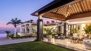 Outdoor dining - Tirtha Bayu Estate - Villa I by Elite Havens (Kabupaten Badung)