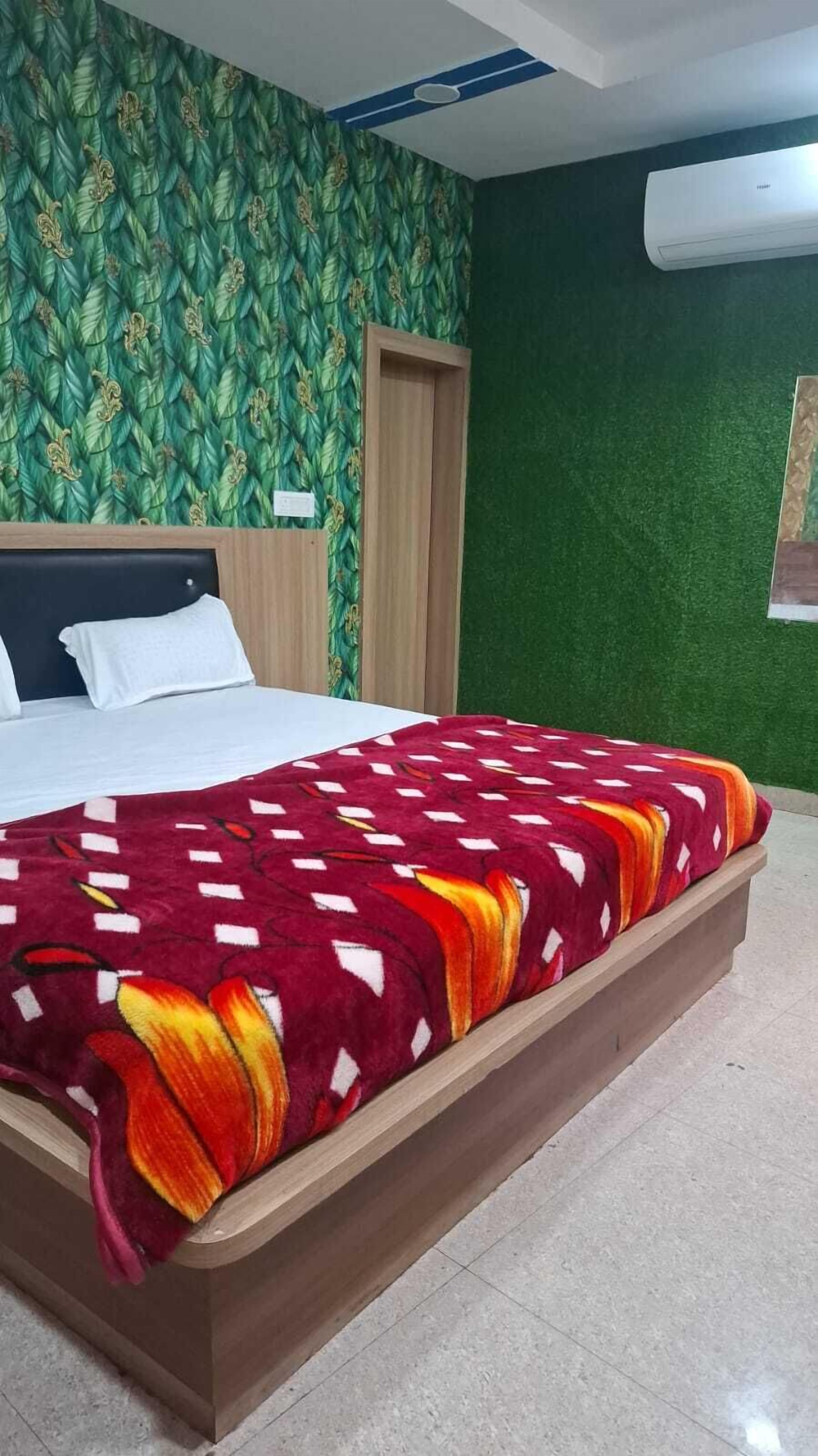 Basic Double Room, Mountain View