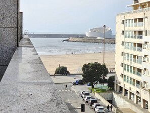 Beach nearby - Seaview Sunset Jacuzzi Rooftop Unique by LuxiStay (Matosinhos)