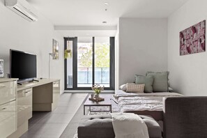 1 chambre, fer et planche à repasser, Wi-Fi, draps fournis