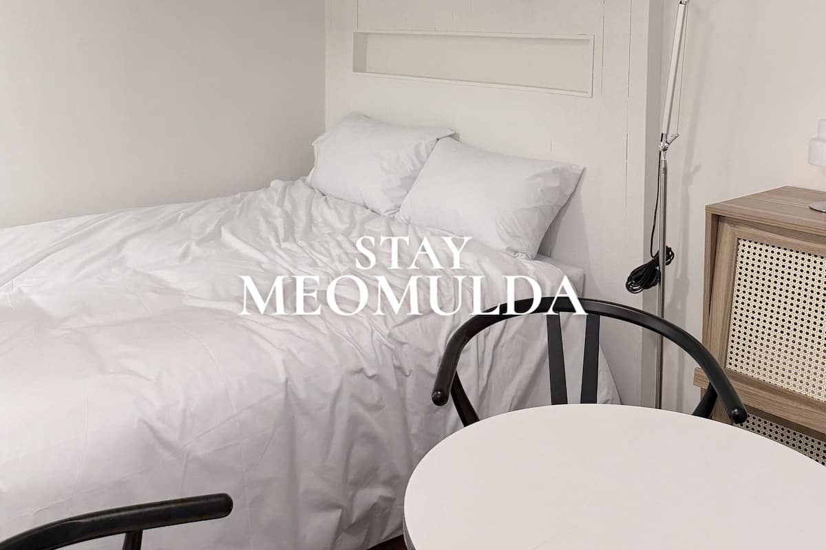 Ruang kerja ramah laptop dan Wi-Fi gratis