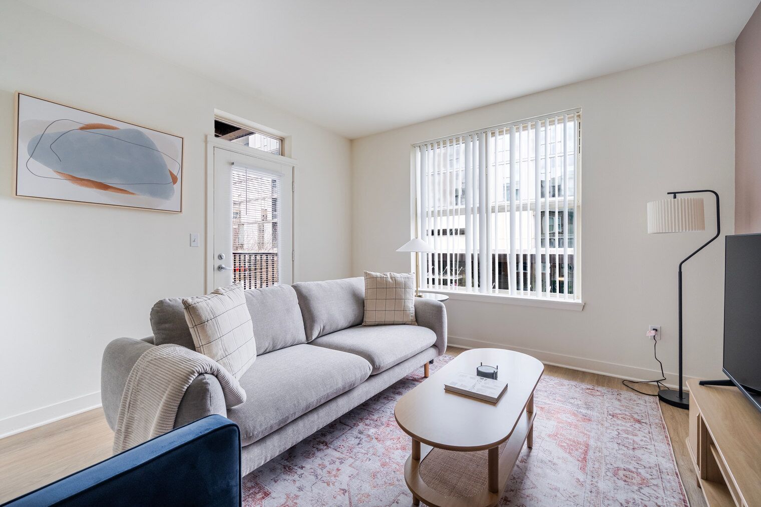 Fernseher, Stereoanlage