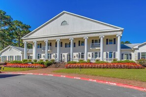 Exterior - Golfer's Haven: Calabash Condo, 9 Mi to Beach (Calabash)
