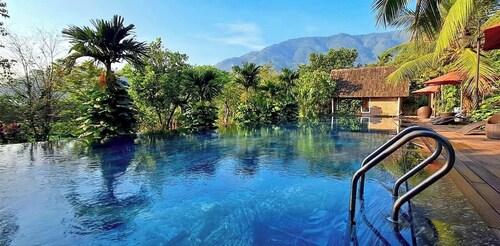 San Signature - Suoi Ngoc Retreat