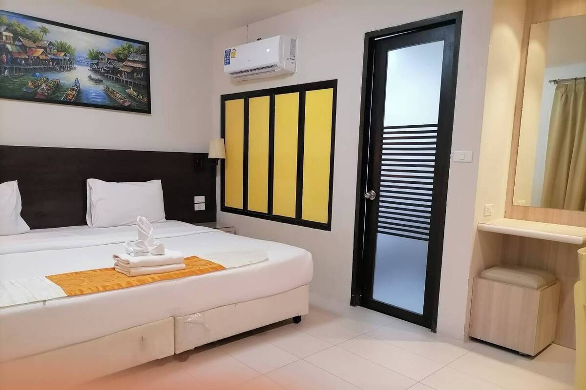 Superior Room | Safe på rommet og wi-fi (inkludert)