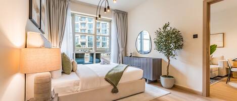 1 bedroom, in-room safe, iron/ironing board, free WiFi