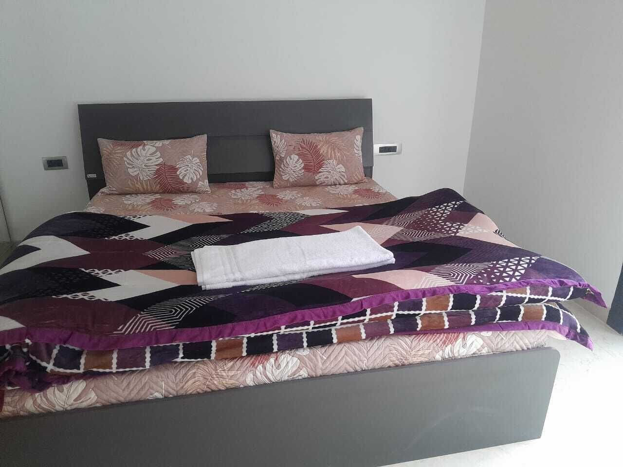 Deluxe Room, Mountain View | In-room safe, free WiFi, bed sheets