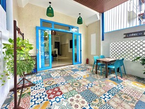 Terrace/patio - Lamer Beachside Studio Cozy TanThanh (Hoi An)