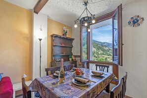 Family Studio, Mountain View (Appartamento Rifugio dei Sogni) | Dining