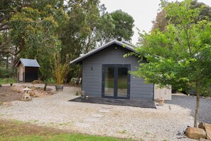 Exterior - Studio on Percheron: Minimal. Mindful. Artful (Margaret River)