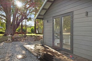Terrace/patio - Studio on Percheron: Minimal. Mindful. Artful (Margaret River)
