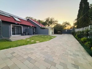 Exterior - Rolem Guest House (Randburg)