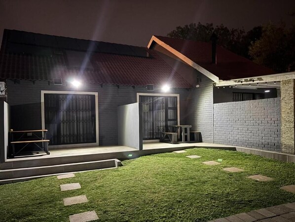 Exterior - Rolem Guest House (Randburg)