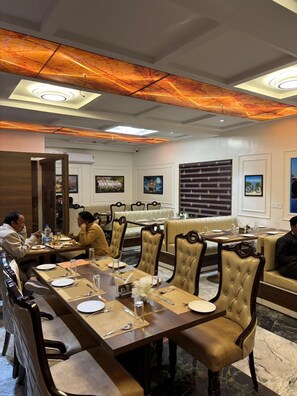 Restaurant - The Silk Route Resort (Chanderi)