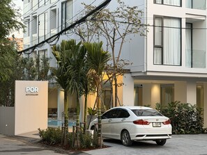 Front of property - POR Kotchasarn (Chiang Mai)