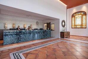 Immagine non classificata, 3 di 153, pulsante
