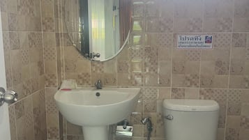 Room, Resort View | Bathroom