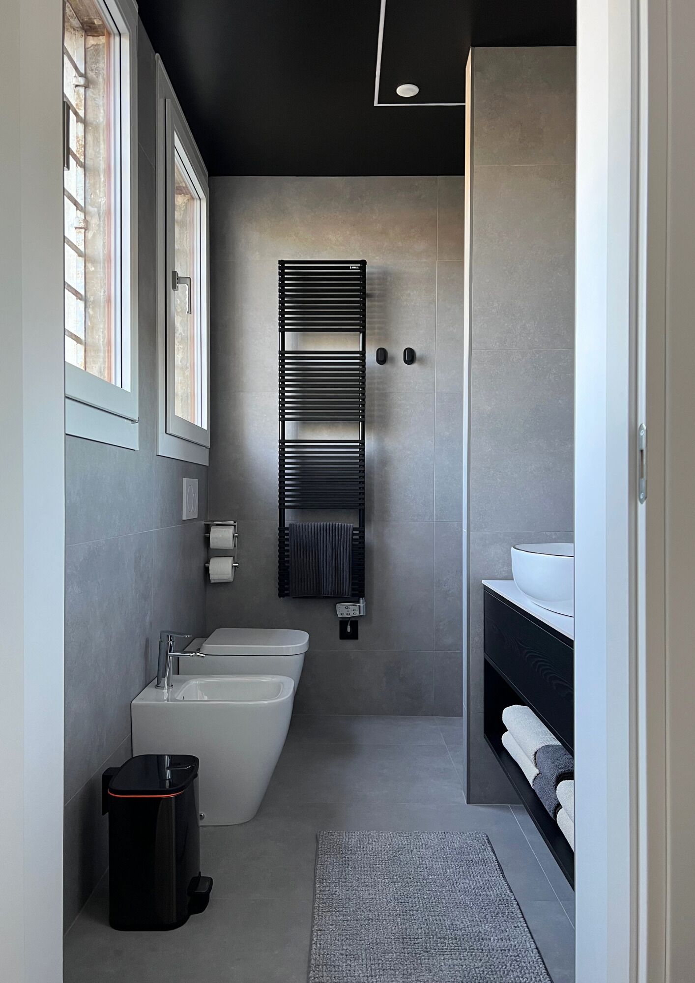 Dusche, Haartrockner, Bidet, Handtücher