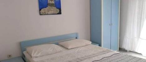 1 dormitori i wifi gratuïta