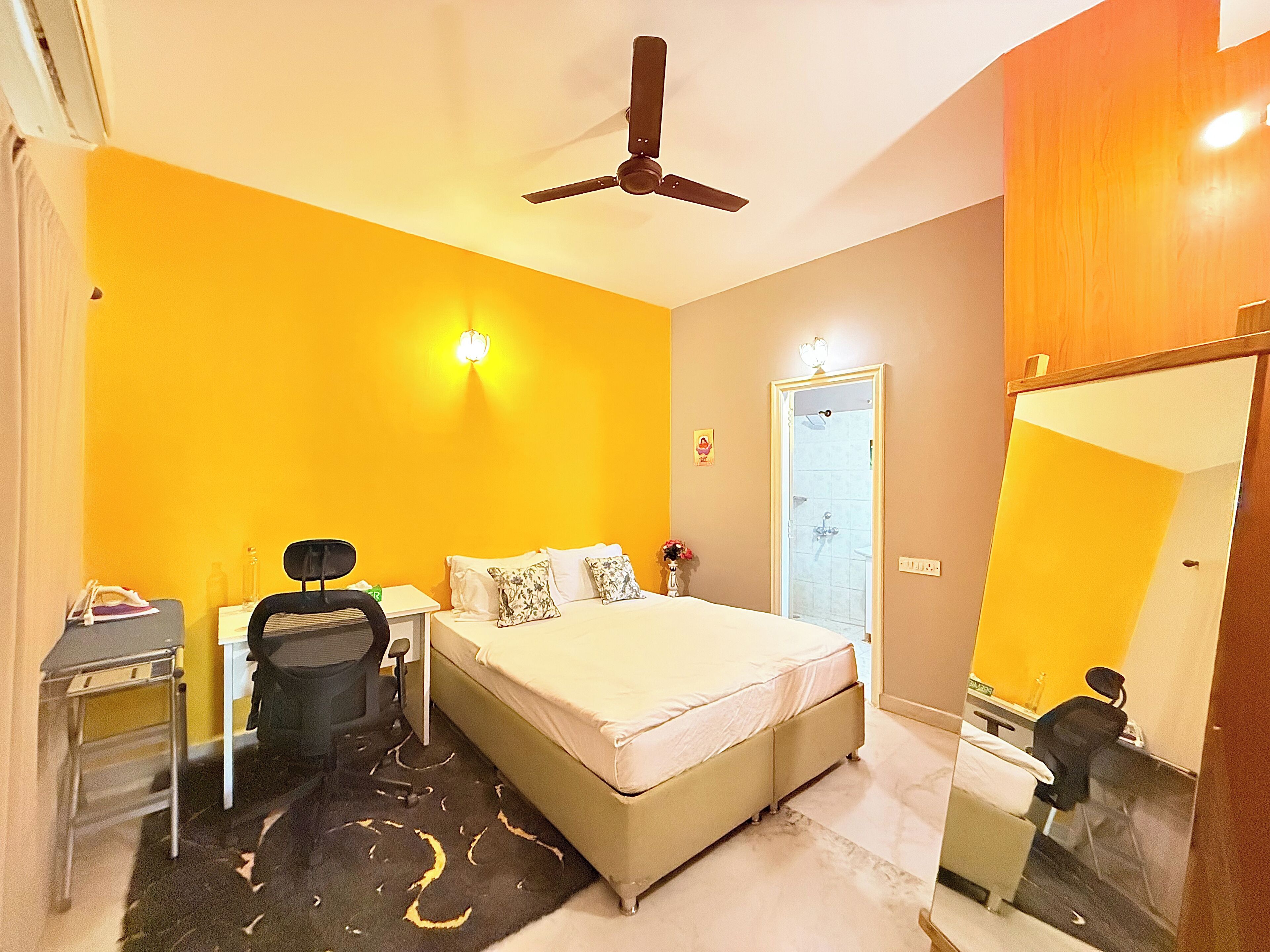 Desk, iron/ironing board, free WiFi, bed sheets