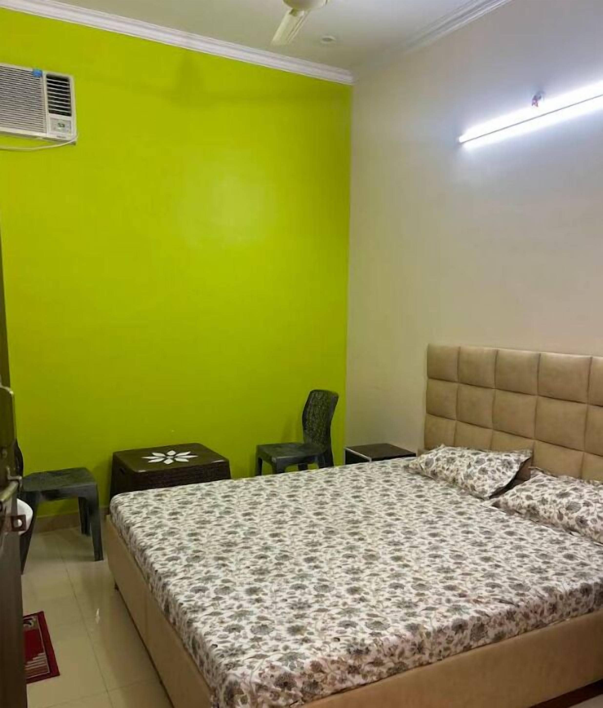 Deluxe Double Room | Free WiFi