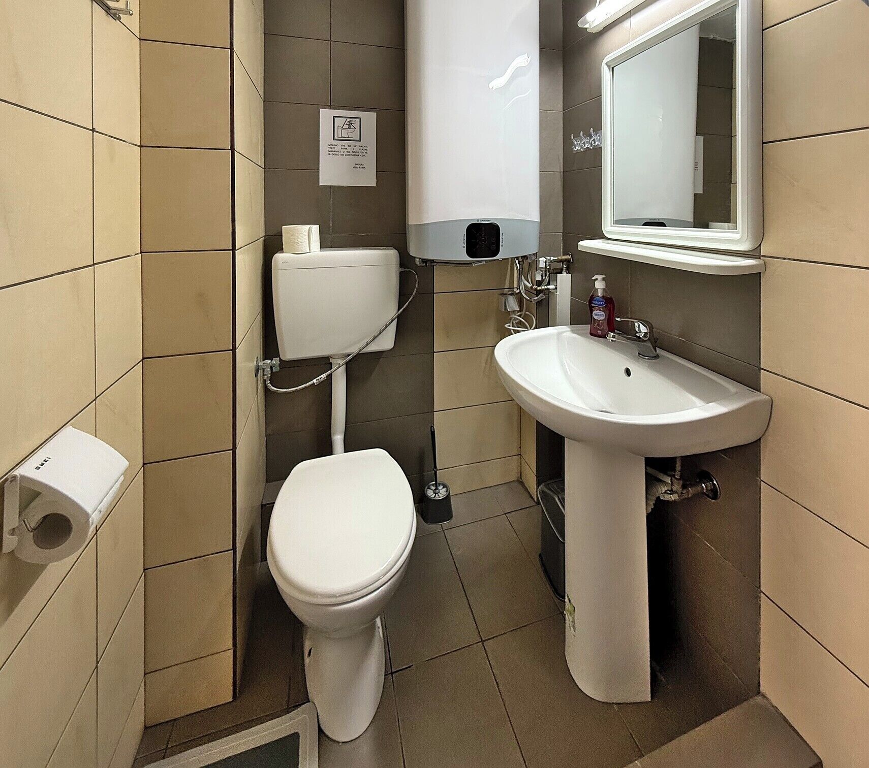 淋浴設備、風筒、提供毛巾、番梘