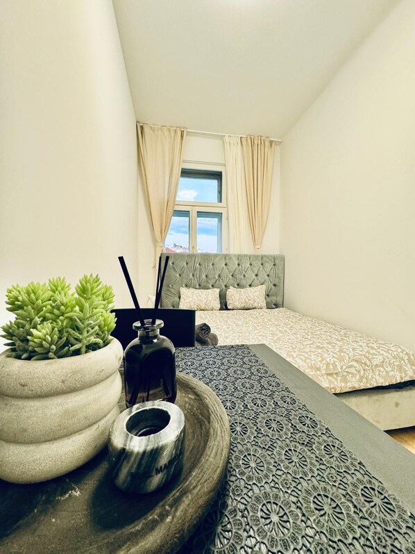 Basic Apartment | Iron/ironing board, free WiFi