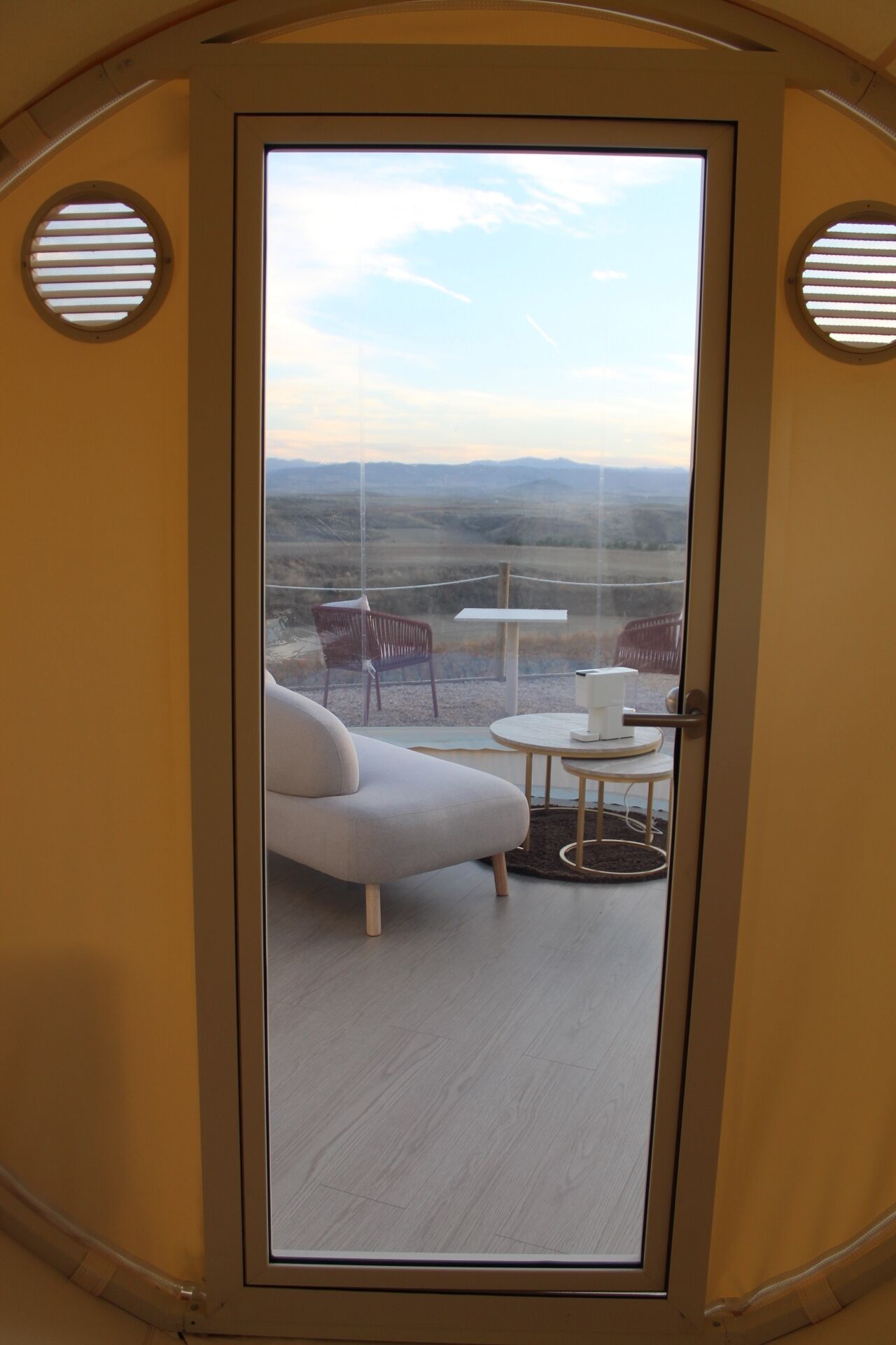 ห้องดีลักซ์สวีท, วิวไร่องุ่น