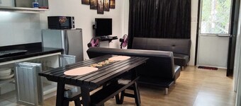 3 x 2BR each good for 12pax 3km to beach