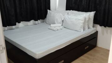 Free WiFi, wheelchair access