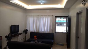 TV - 3 x 2BR each good for 12pax 3km to beach (Nasugbu)