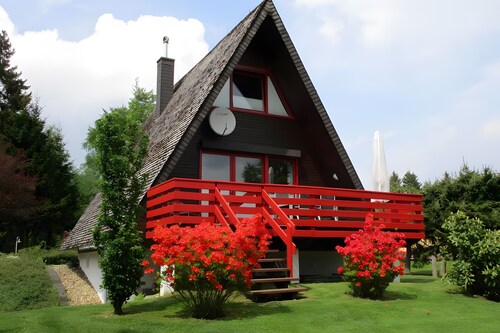 'Holiday Home Zum Vennbiber' with Private Garden, Directly by the High Fens Nature Park
