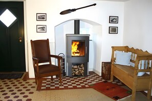 Interior - Holiday Apartment "Zum Torfstecher" – Quiet, Central Location with Mountain Views (Monschau)