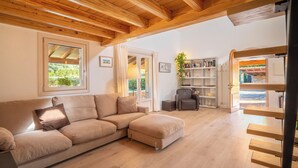 TV - Can Vins by Interhome (Pollença)