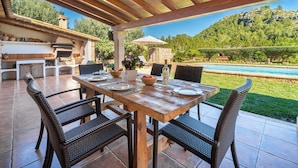 Outdoor dining - Can Vins by Interhome (Pollença)