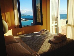 Double Room, Sea View | Bed sheets - Hydra Club Hotel & Village (Marina di Casal Velino)