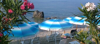 Hydra Club Hotel & Village