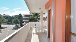 Outdoor dining - Cavallino by Interhome (Bibione)