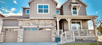 New spacious 4-bedroom house in serene Brighton with cool AC and fast Wi-Fi.