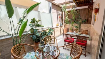 House, 2 Bedrooms, Smoking, 2 Bathrooms | Balcony