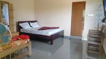 Deluxe Double or Twin Room, Garden View
