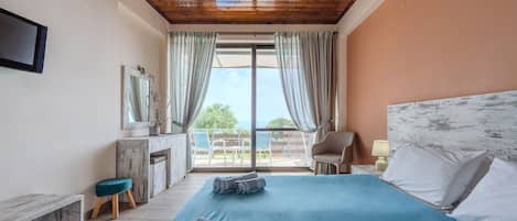 2 室のベッドルーム、ベビーベッド (無料)、ベッドシーツ