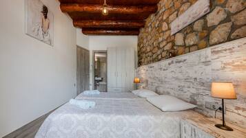 2 soveværelser, gratis baby-/barnesenge, sengetøj