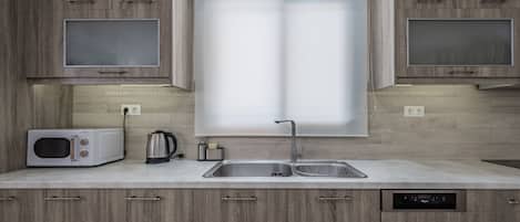 Microwave, dishwasher, coffee/tea maker, highchair