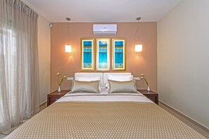 2 bedrooms, free cots/infant beds, bed sheets - Villa4dreams (Rethymno)