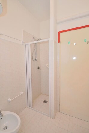 Bathroom - Apartment Gaia by Interhome (Bibione)