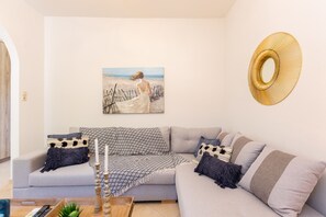 Living room - Stefanakos House (Agios Vasileios)